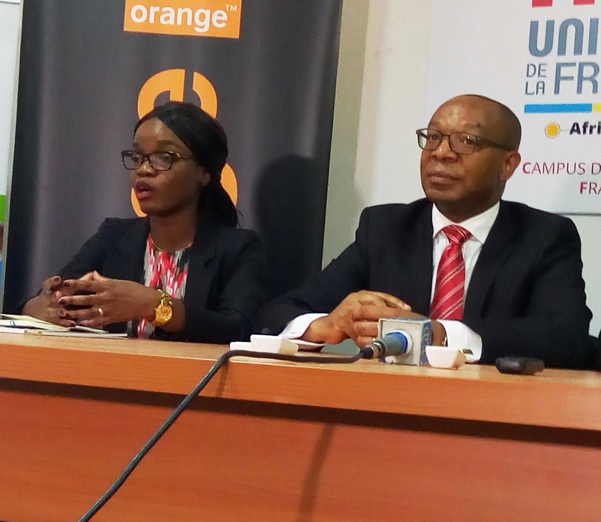 Elodie Bamowongo et Alain Ondoua lors du point de presse (Photo adiac) Elodie Bamowongo et Alain Ondoua lors du point de presse (Photo adiac)