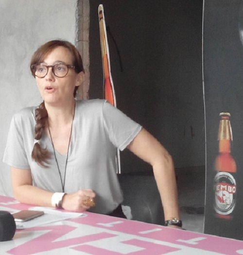 Stéphanie Sufren annonçant la Saison 4 d’Artembo