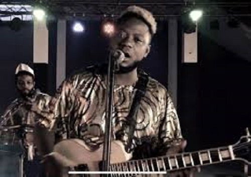 Eric Nice sur la scène de l’Espace 1-2-3 Eric Nice sur la scène de l’Espace 1-2-3