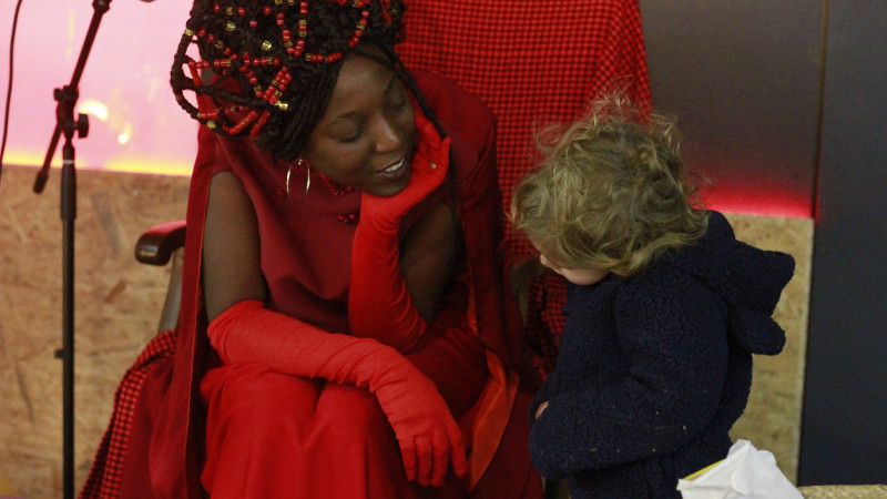 Laura Nsengiyumva dans le rôle de la Queen Nicolas l’an dernier