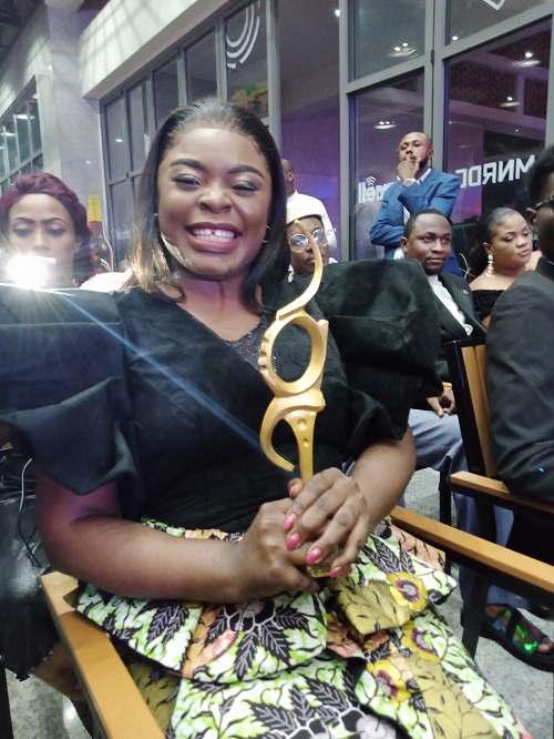 La chantre Trina Fukiau  primée meilleure « Artiste Gospel » (Adiac)