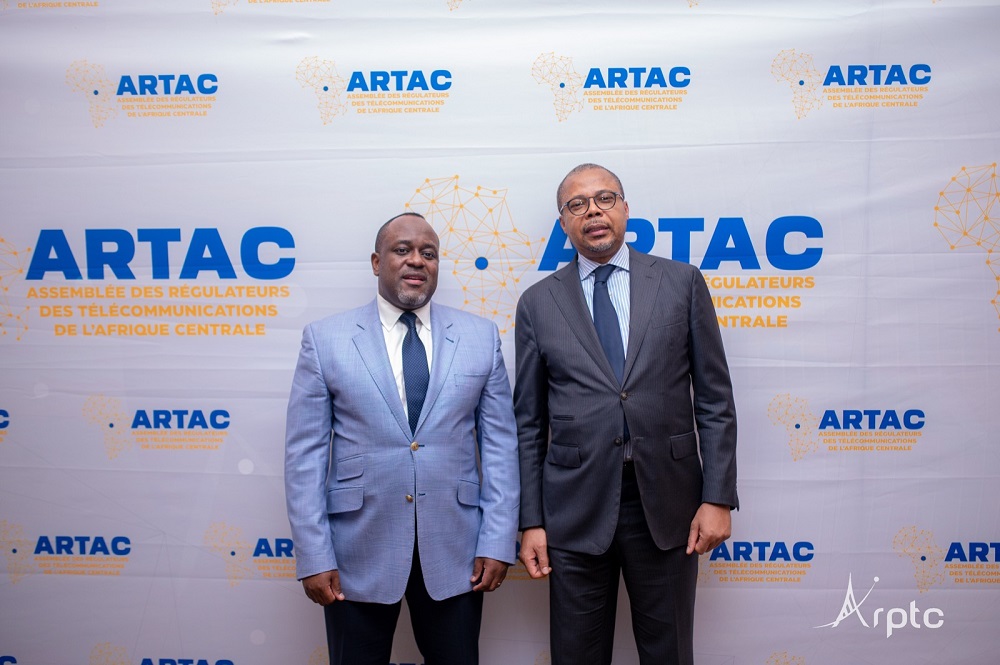 1 : Le président de l’Artac, Louis-Marc Sakala et son vice-président, Christian Katende /DR