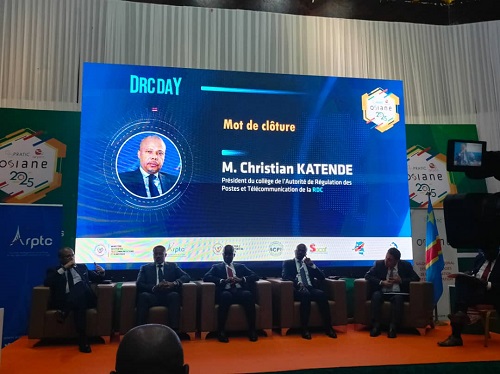 Photo 3  : Séance de clôture de la « DRC Day » avec Christian Katende, Président du collège de l'ARPTC