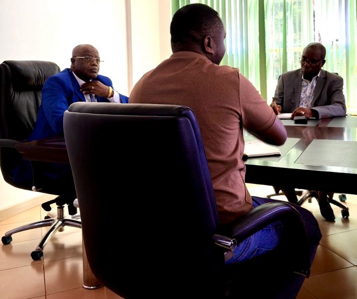 L'ambassadeur Jean Félix Mokiemo lors de la rencontre avec la communauté estudiantine à Kigali, juillet 2026 L'ambassadeur Jean Félix Mokiemo lors de la rencontre avec la communauté estudiantine à Kigali, juillet 2026