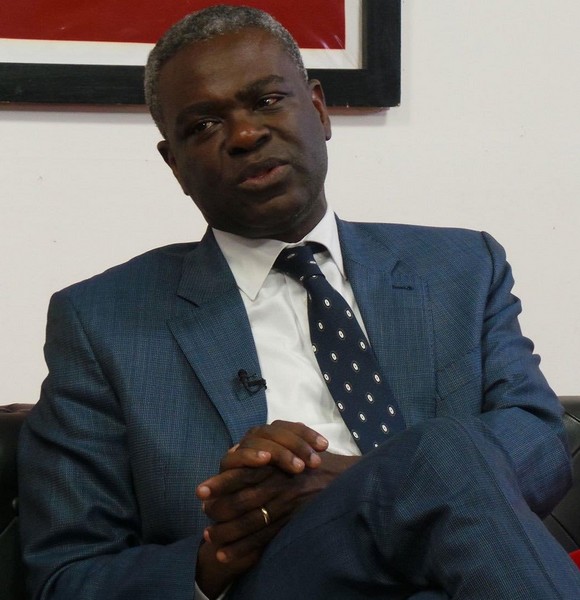Anatole Collinet Makosso auteur du livre "Le génocide en droit à l'épreuve du génocide de l'émotion" paru chez l'Harmattan