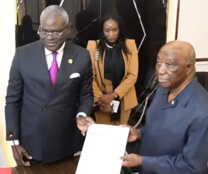 Le Premier ministre Anatole Collinet Makosso reçu par le Président libérien Joseph Nyumah Boakai, juillet 2025