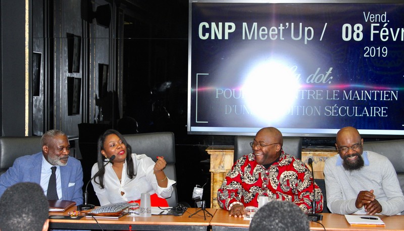 Congo Na Paris première Meet'up CNP autour de la dot, vue du panel de gauche à droite Gilbert Goma, Cathy Tshiteya, Serge Diantantu et Milau K Lutumba 