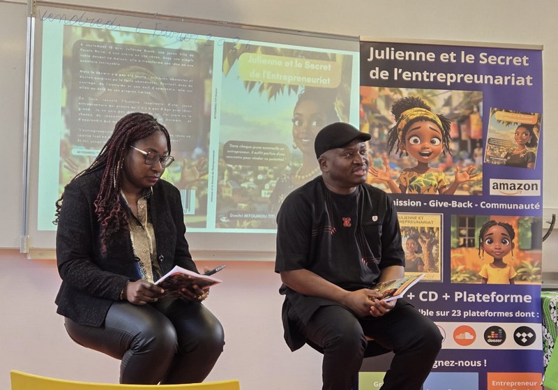 Présentation officielle du livre de Dimitri M'Foumou-Titi  au Lycée Lucas de Nehou à Paris