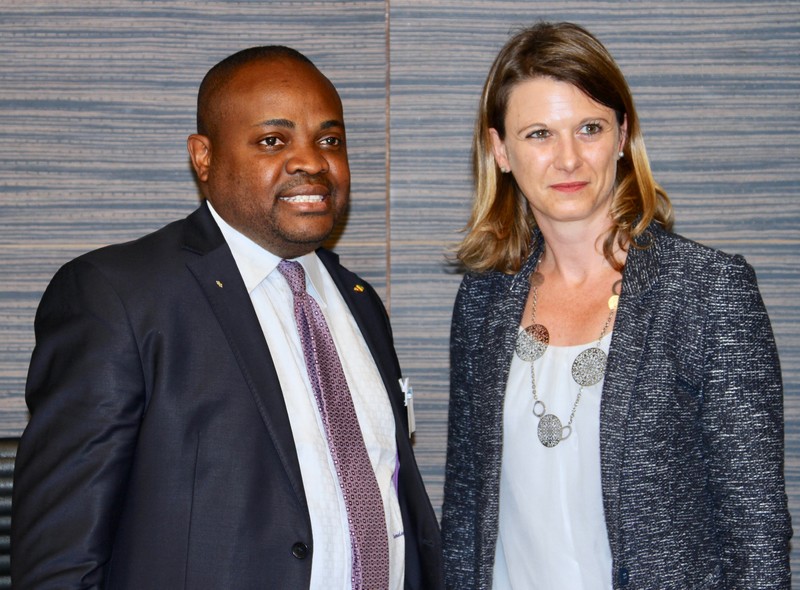 Léonidas Mottom Mamoni et Laurianne Rossi désireux de poursuivre les échanges inter-parlementaires entre le Congo et la France Léonidas Mottom Mamoni et Laurianne Rossi désireux de poursuivre les échanges inter-parlementaires entre le Congo et la France