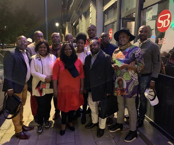 Photo de groupe de la Caravane des Voix de la Diaspora lors de l'escale de la Belgique en 2019 