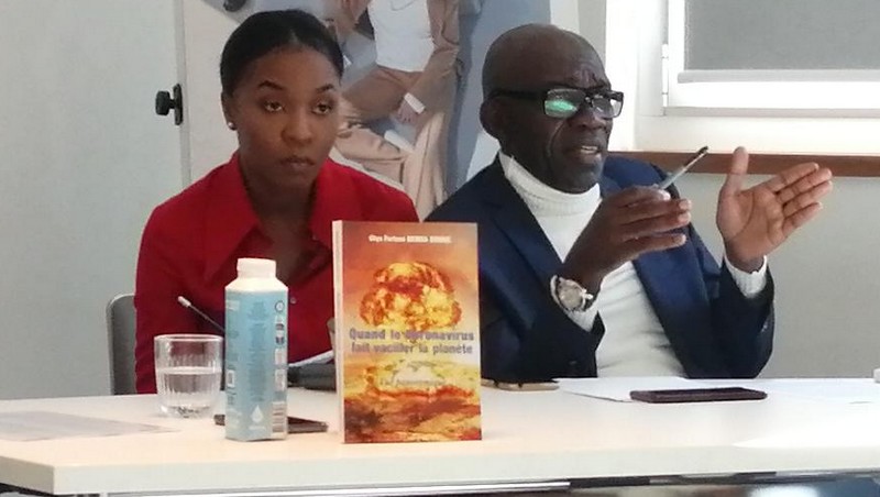 Présentation livre Quand le coronavirus fait vaciller la planète par Ghys Fortune Bemba-Dombe, Paris gare de Lyon 8 octobre 2022