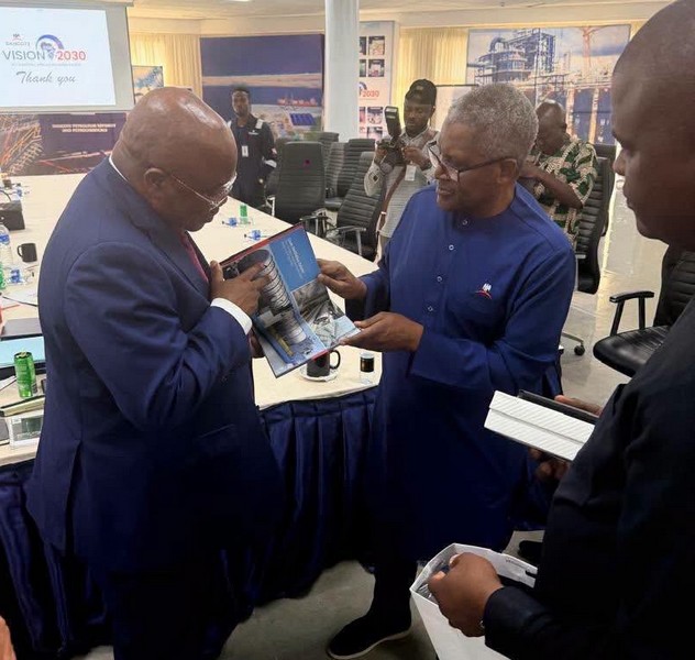 Rencontre entre Aliko Dangote, Président du Groupe Dangote, et Maixent Raoul Ominga, Directeur Général de la Société Nationale des Pétroles du Congo (SNPC), juin 2026