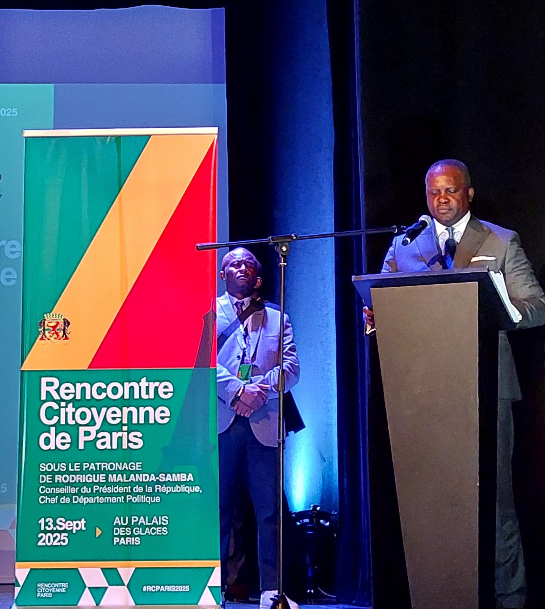 Rodrigue Malanda-Samba lors de la Rencontre citoyenne du 13 septembre 2025 à Paris