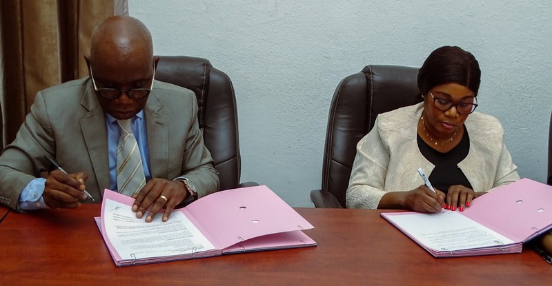 Séance de signature rapprochement Chambre de commerce de Pointe-Noire et l'API, septembre 2026